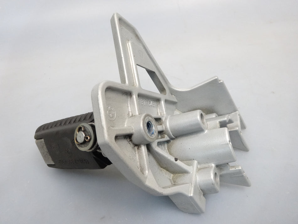 Fußrastenanlage vorne links Fußraste foot peg BMW R 1100 R RS 1993-2001