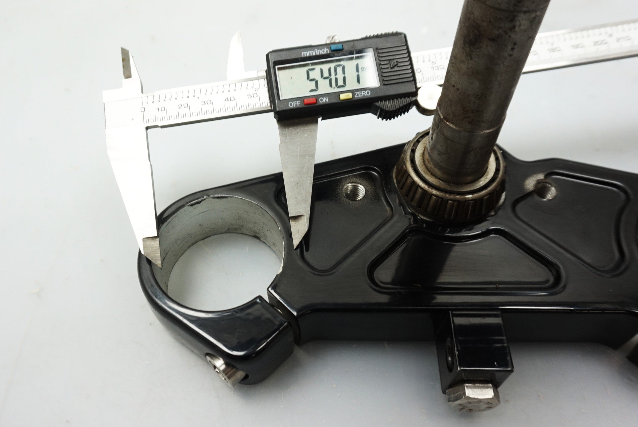 Gabelbrücke Gabel fork triple clamp Harley Softail Sportster Low Rider Dyna