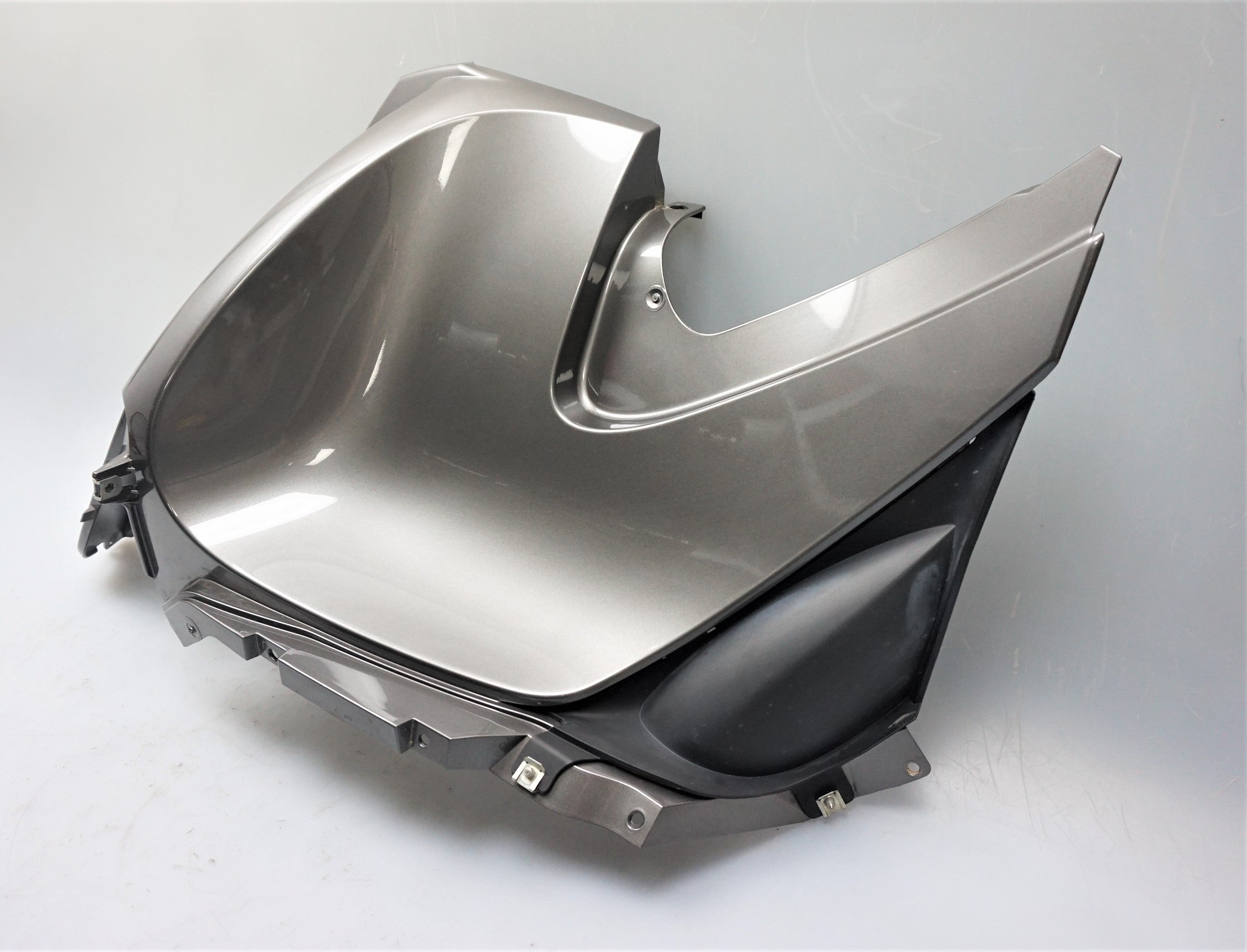Seiten Verkleidung L Tank Abdeckung 46637681057 Panel BMW R 1200 RT K26 2012