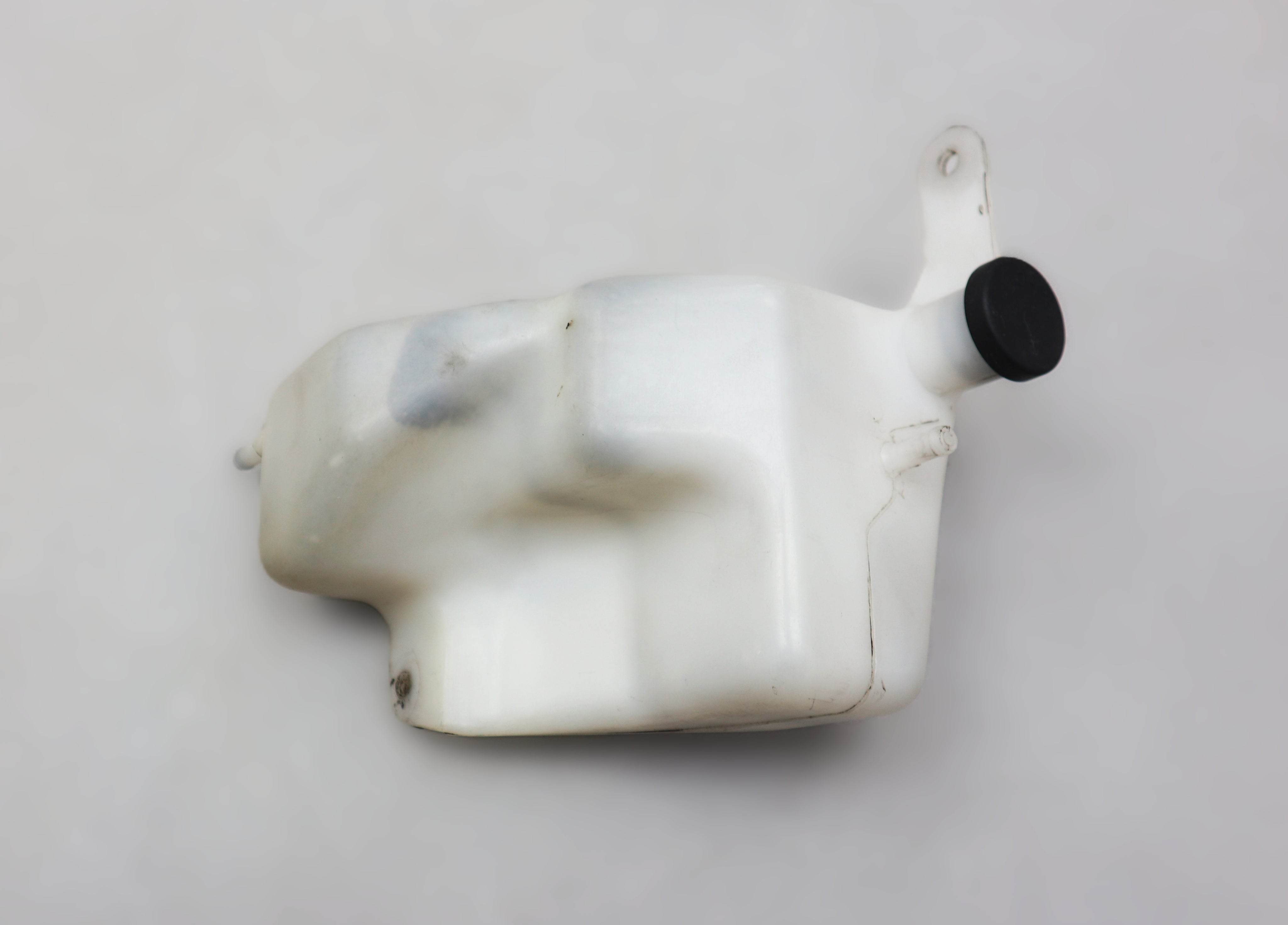 Ausgleichsbehälter Kühlwasser 17911-41F11-000 expansion tank Suzuki VL 800 2002