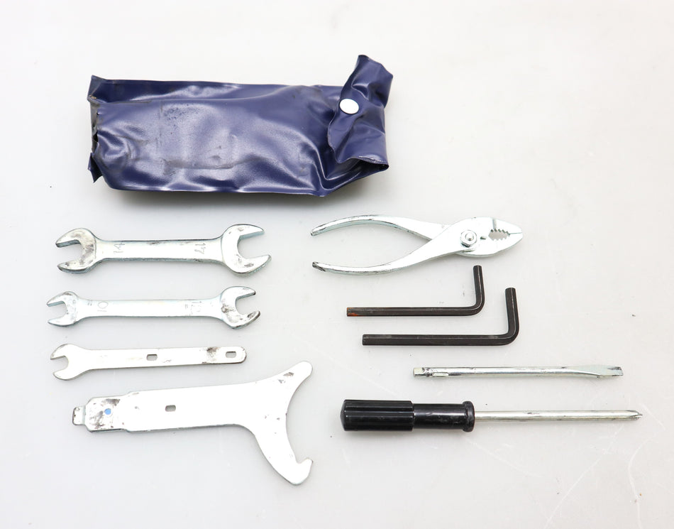 Bordwerkzeug Werkzeug Tools Honda VTX 1300 SC52 2006