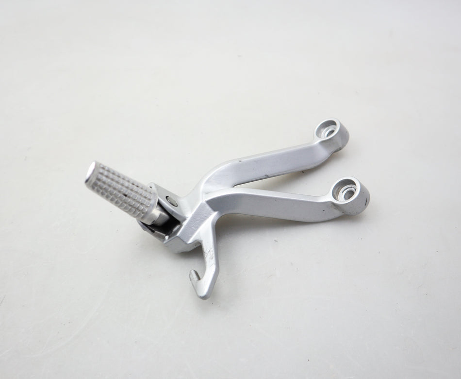 Fußraste Fußrastenanlage hinten links foot peg Suzuki GSX-R 1000 K3 K4 2003-2004