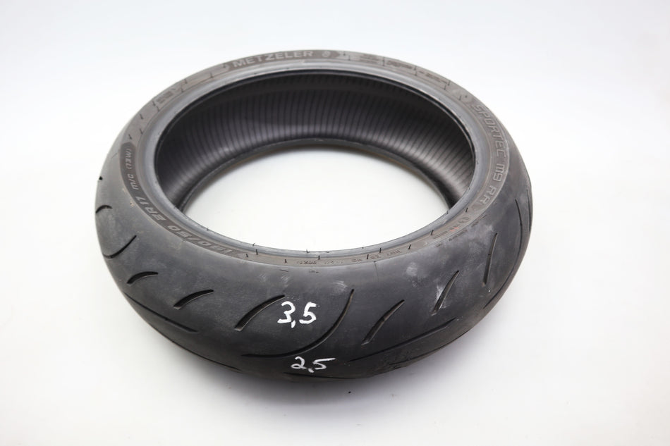 Metzeler Sportec M9 RR 190/50 ZR 17 M/C 73W Hinterrad Reifen DOT 3821