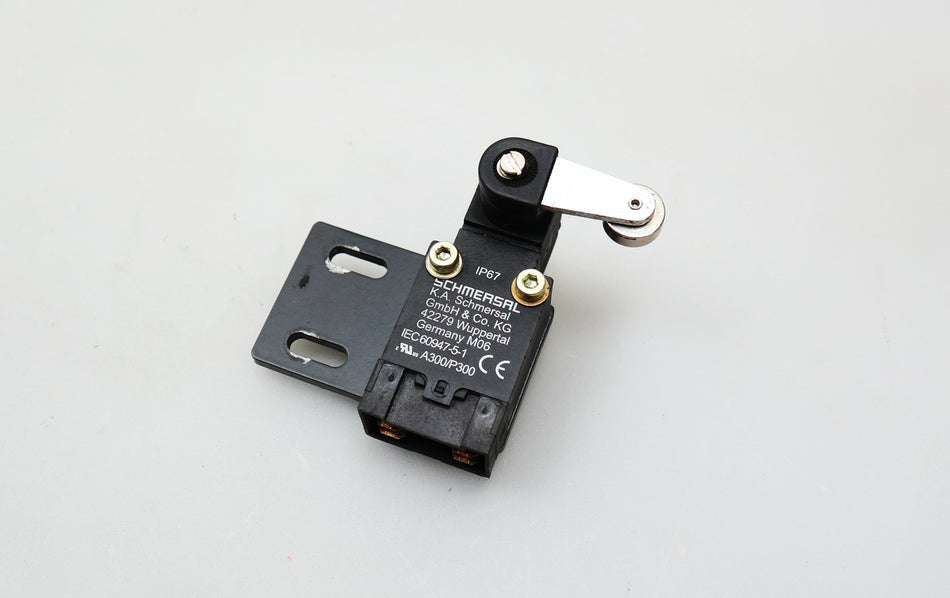 Schmersal Endschalter SESPHSW15 Sicherheitsschalter Limit Switch Linde Still