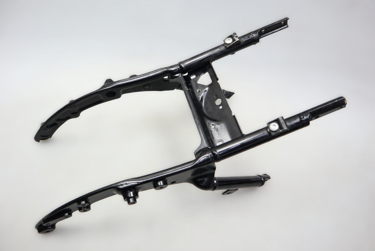 Heckrahmen Rahmen 48079-09BHP Subframe Harley Touring Street Road Glide ab 09-