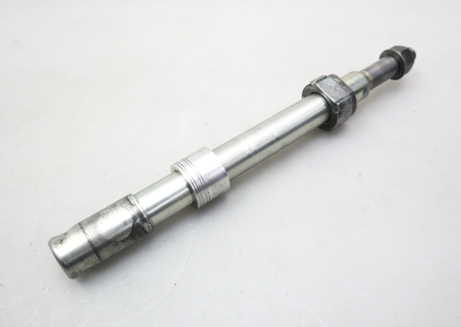 Achse vorne Steckachse Vorderrad Axle Harley Davidson Touring Street Road King Glide M8