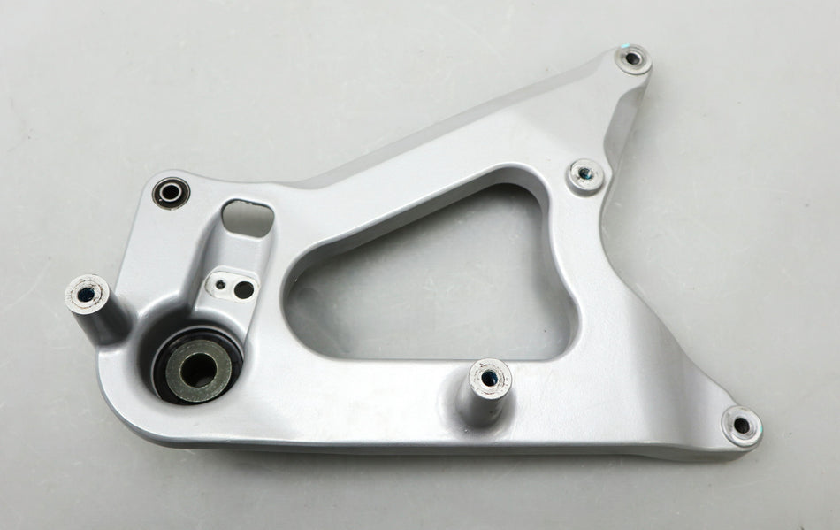 Schwinge Halter Auspuff 5210A-ZBC-000 Swing Arm Fork Assy SYM JET 14 125