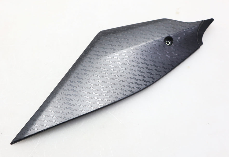 Tank Seiten Verkleidung Abdeckung rechts Fairing Cover BN6-24108-00-00 Yamaha YZF R6 RJ27 2017-