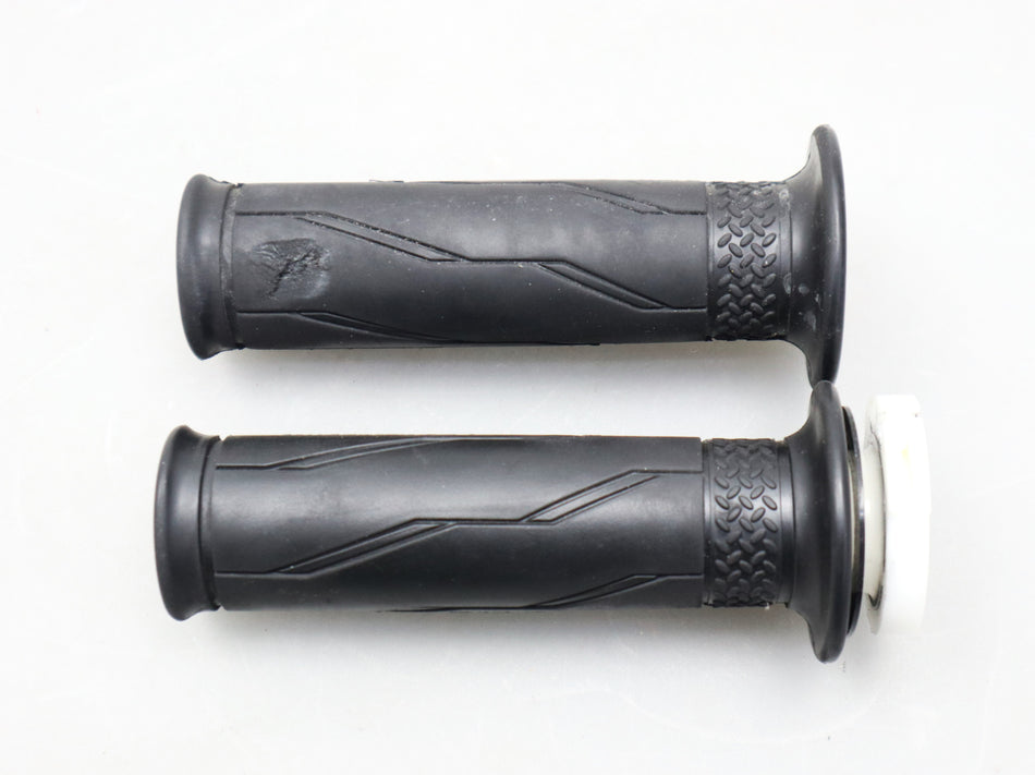 Griffe Gasgriff Griff Grip 2C0-26241-00-00 / 2C0-26240-00-00 Yamaha YZF R6 RJ27 2017-
