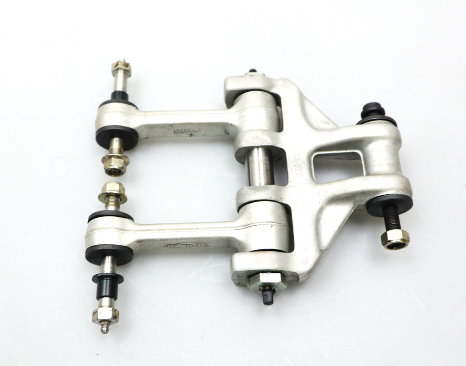 Umlenkhebel Hebel Umlenkung Federbein linkage Triumph Trophy 1200 T300E