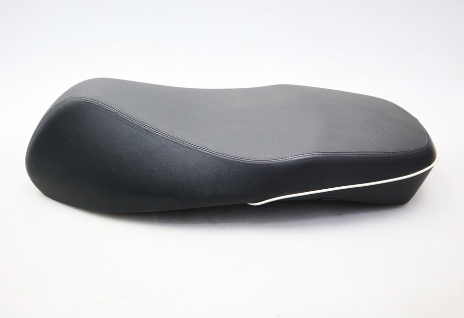 Sitzbank Sitz Seat Saddle 1B009579000C2 / 1B000862 Piaggio Vespa GTS 125 300 310 2019-