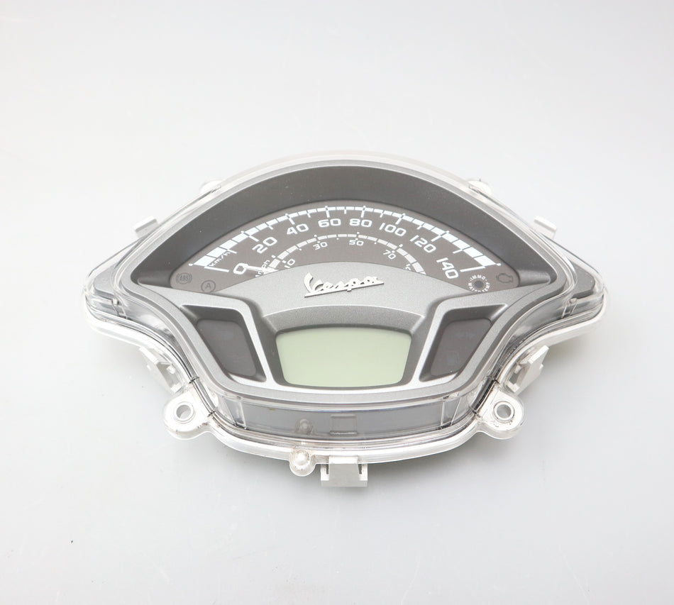 Tacho Cockpit Speedometer 1D001521 Piaggio Vespa GTS 125 ABS 2021