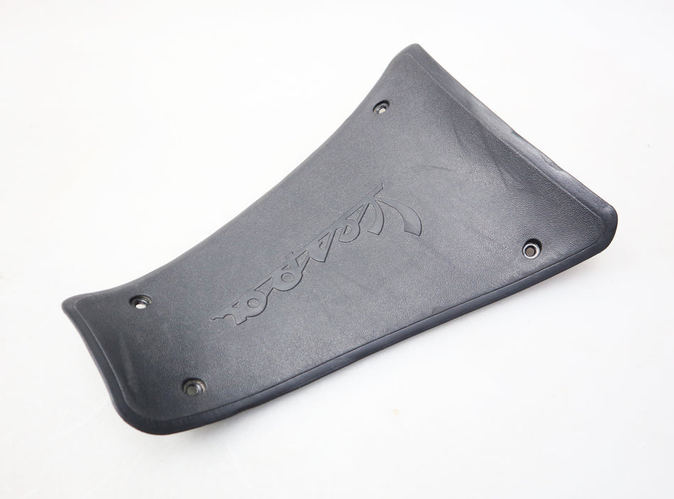 Batterie Abdeckung Battery Cover 1B001015 Piaggio Vespa GTS 125 250 300 310
