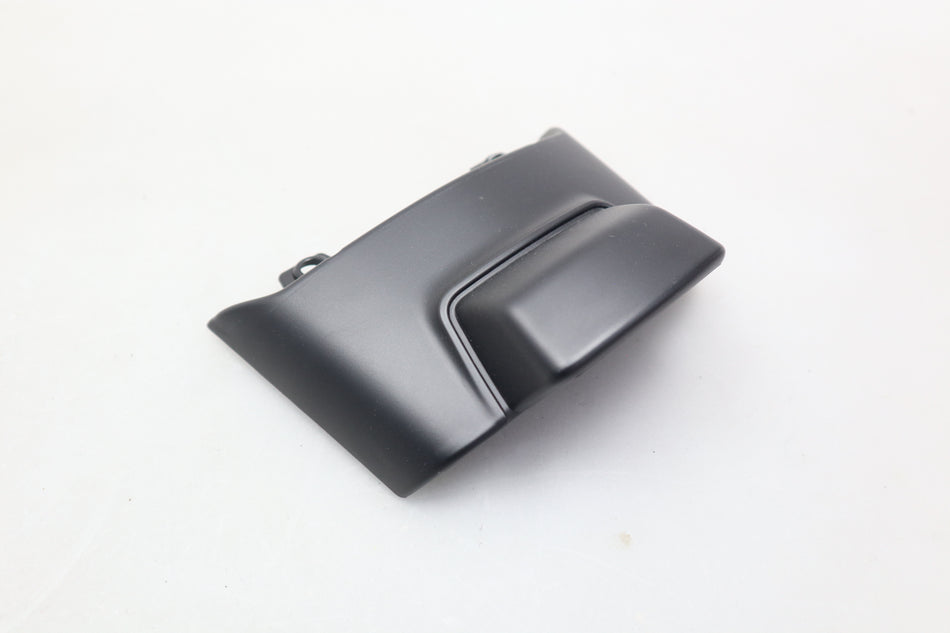 Verkleidung Abdeckkappe Kennzeichenbeleuchtung 1B009635 Piaggio Vespa GTS 125 300 310 2023-