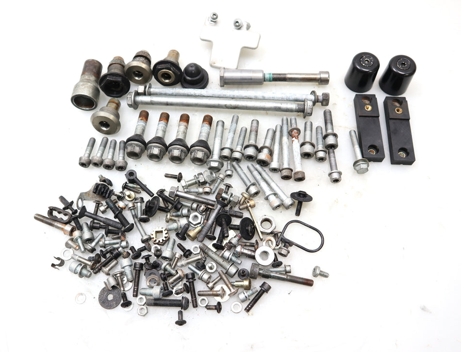 Schraubensatz Schrauben screw Mutter bolts BMW R 1150 R R21