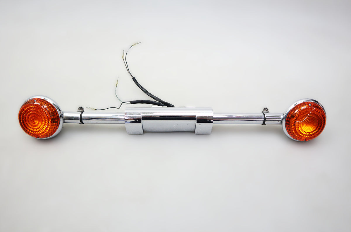 Blinker vorne 2EN-83310-01 / 2EN-83320-01 Indicator Light Yamaha XVS 650 VM04 Dragstar