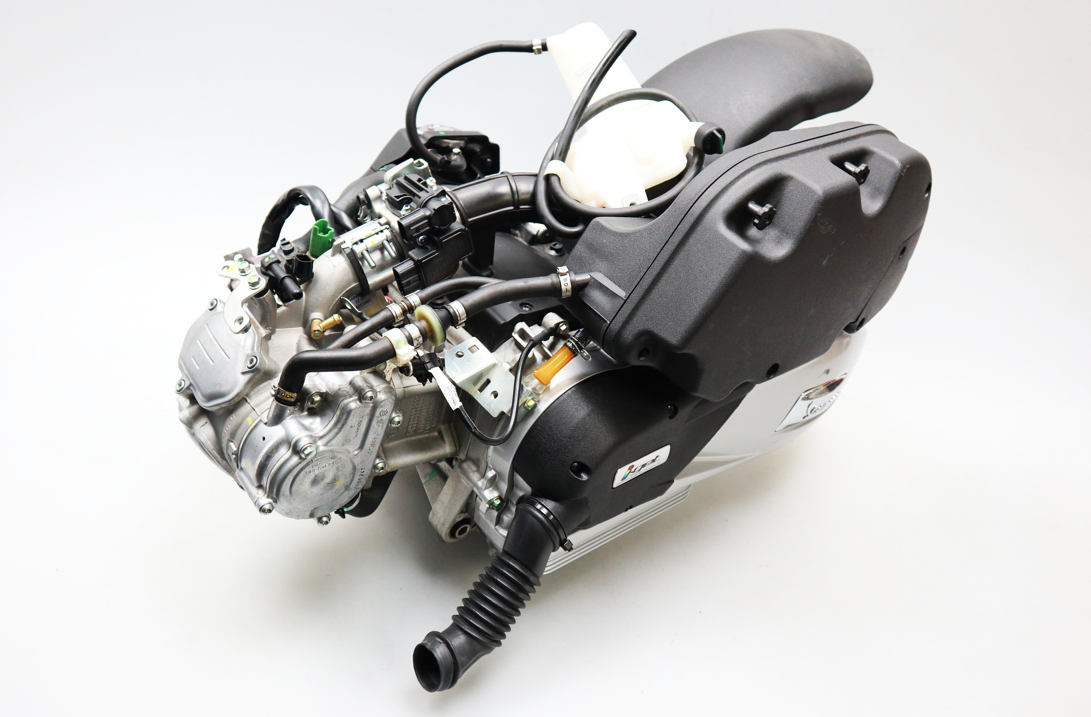 Motor Vespa GTS 125