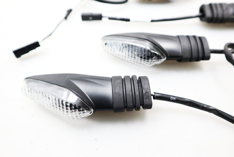 Blinker Turn Signal 53010322B 53010331A Ducati XDiavel Monster Streetfighter Scrambler