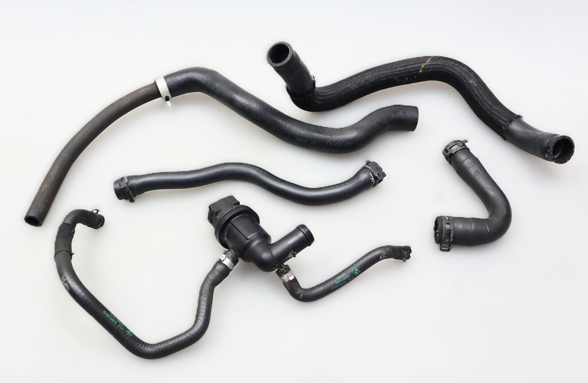 Kühlerschlauch 17128523486 Thermostat 17658520226 coolant hose BMW R 1200 GS K50 13-