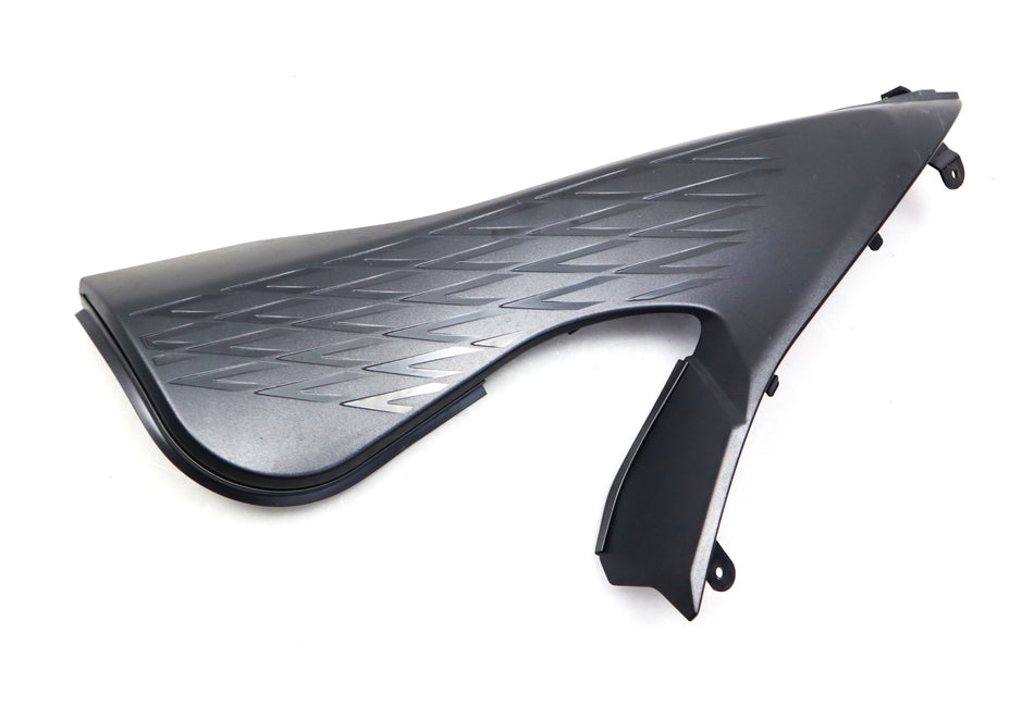 Seiten Verkleidung rechts Abdeckung Cover 94476-10L00 Suzuki GSX 1300 R Hayabusa 2021-