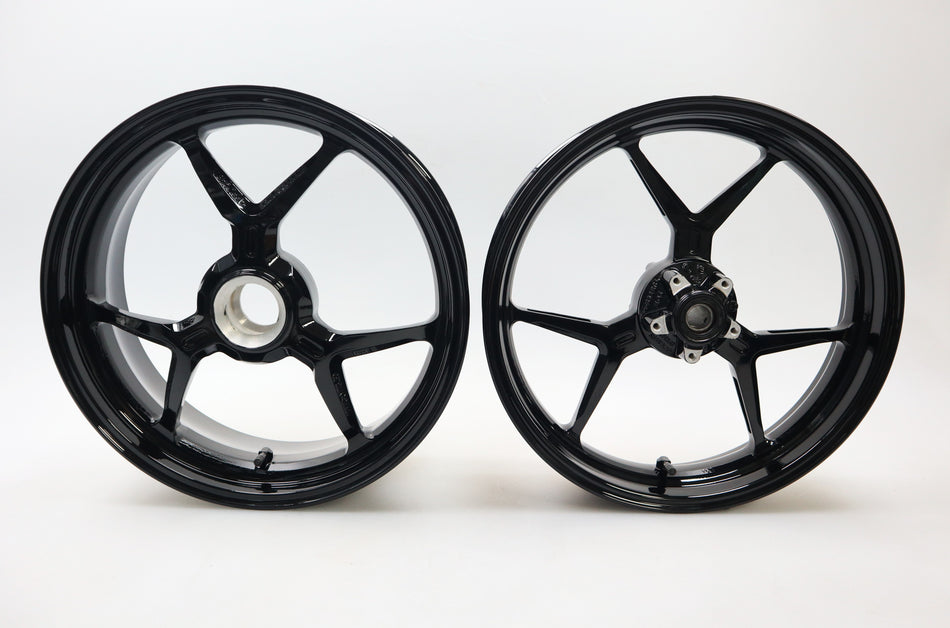 Felge vorne hinten Vorderrad Hinterrad 50121783AE 50211941AA Ducati 950 