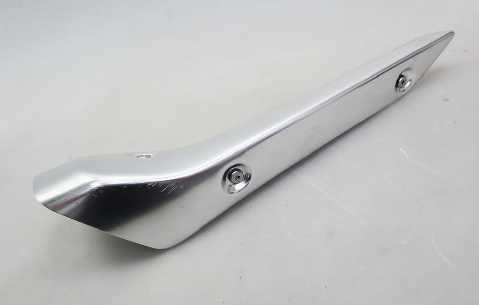 Auspuff Endschalldämpfer Abdeckung rechts Exhaust 14180-10L10 Suzuki GSX 1300 R Hayabusa 2021-