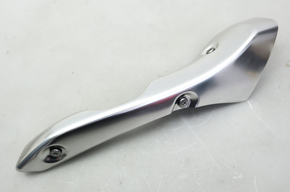 Auspuff Endschalldämpfer Abdeckung links Exhaust 14190-10L00 Suzuki GSX 1300 R Hayabusa 2021-