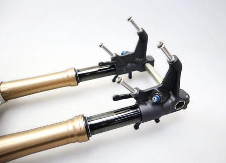 USD Gabel Gabelholm 51103-21H01-00 / 51104-21H00-000 Fork Suspension Suzuki GSXR 1000 K7 K8