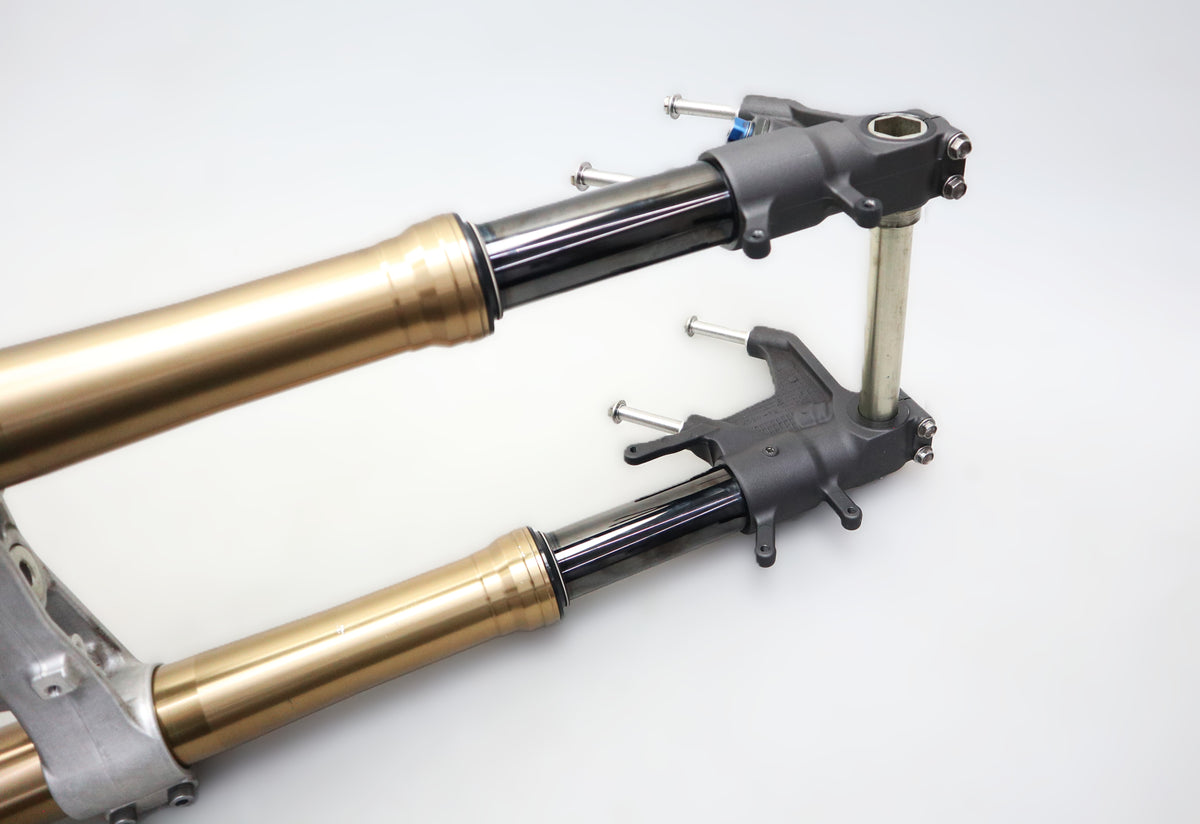 USD Gabel Gabelholm 51103-21H01-00 / 51104-21H00-000 Fork Suspension Suzuki GSXR 1000 K7 K8