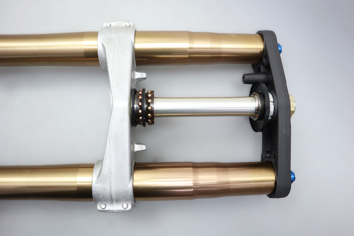 USD Gabel Gabelholm 51103-21H01-00 / 51104-21H00-000 Fork Suspension Suzuki GSXR 1000 K7 K8