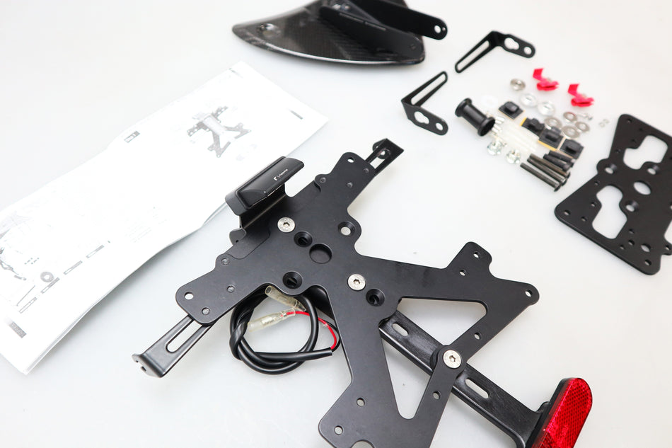 Rizoma Fox Kennzeichenhalter PT704 LICENSE PLATE SUPPORT BMW S 1000 RR R