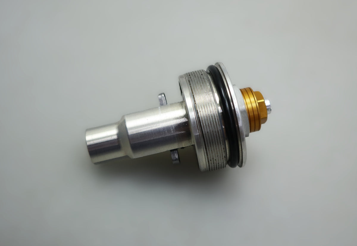 Gabelkappe Cap Gabelverschluss 51351-10L00-000 Verschlussschraube Suzuki GSX 1300 R Hayabusa 21-