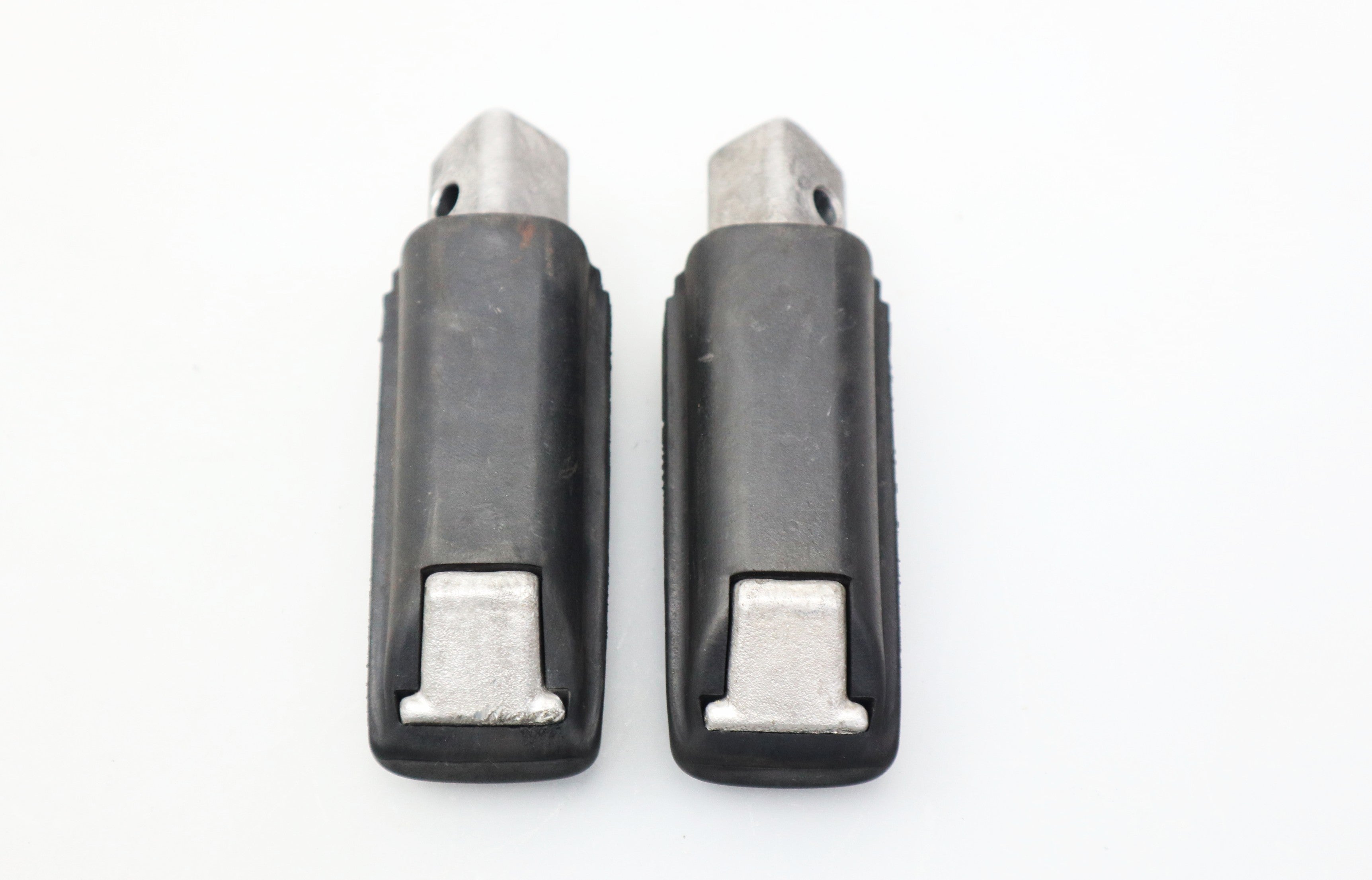 Fußraste hinten 4671-1454535 4671-1454536 foot peg BMW R 65 80 100