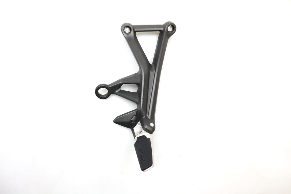 Sozius Fußrastenanlage R 82413222AB Fußraste Foot Peg Ducati Monster 821 1200