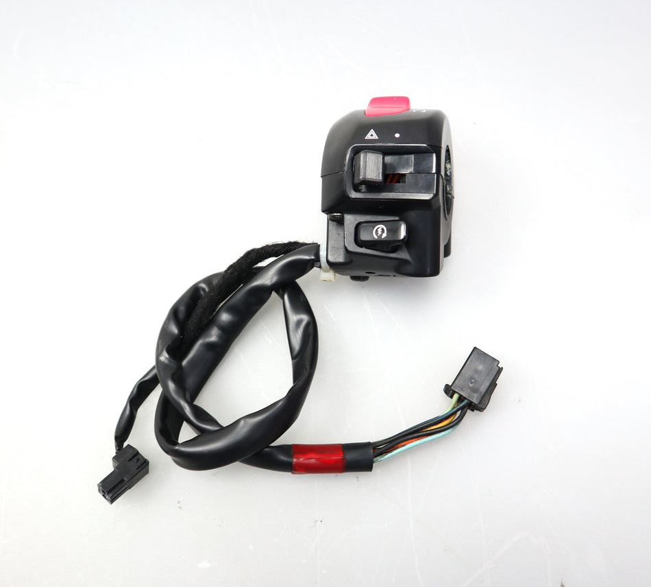 Lenkerschalter rechts Schalter Switch 37200-18G30-000 Suzuki GSX-R 1000 K3 K4 2003-2004 (Kopie)