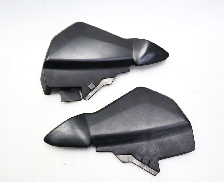 Seiten Verkleidung Abdeckung Fairing Cover 83511-MERA-D000 / 83611-MERA-D000 Honda CBF 600 PC38 2004-2007