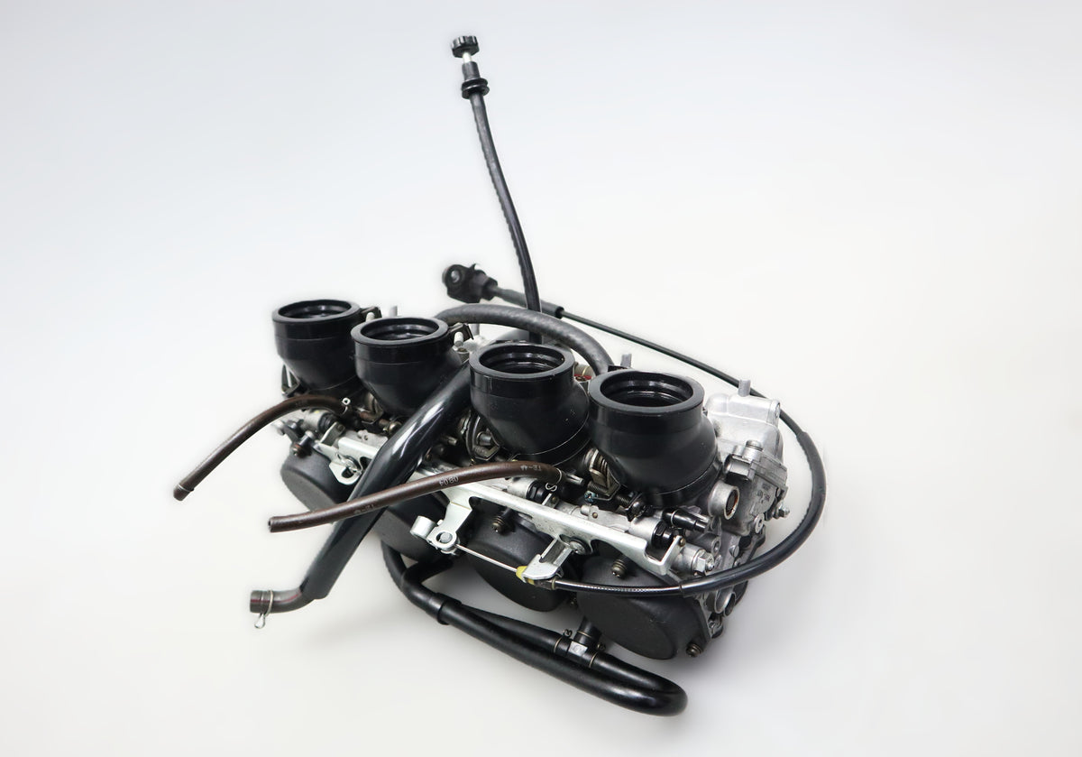 Vergaser Carburetor Assy 16100-MER-D01 16100-MER-D02 Honda CBF 600 PC38 04-06