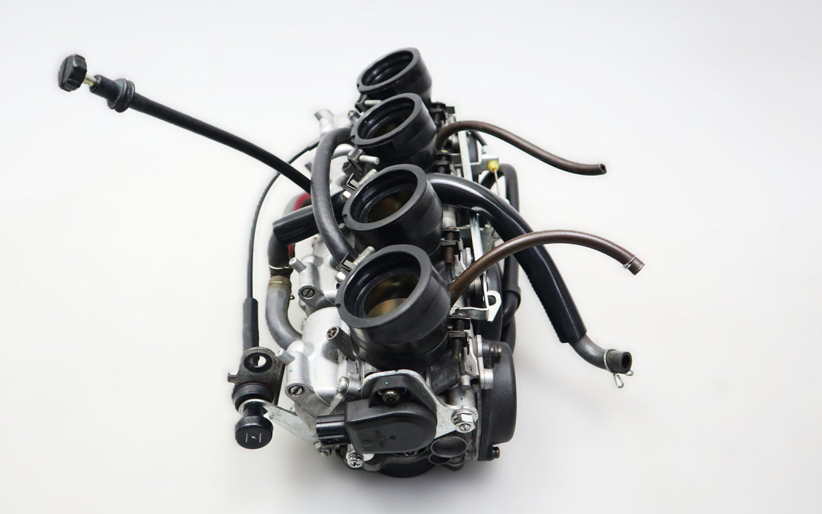 Vergaser Carburetor Assy 16100-MER-D01 16100-MER-D02 Honda CBF 600 PC38 04-06
