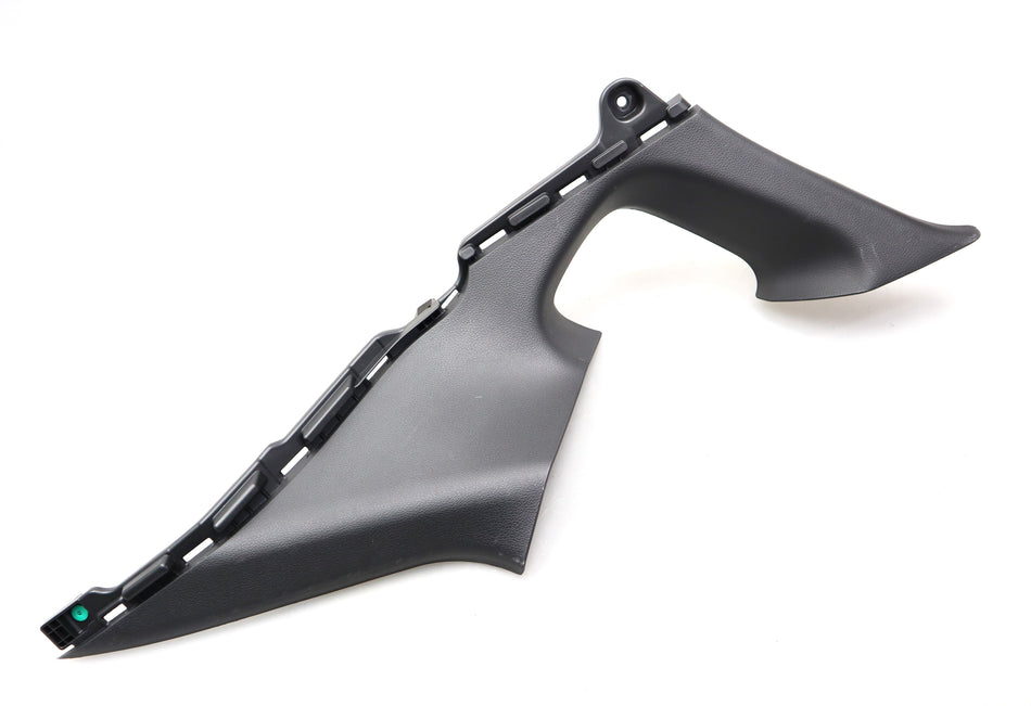 Verkleidung Kofferraum C-Säule rechts 85860-G4600 Hyundai i30 Fastback 2017-