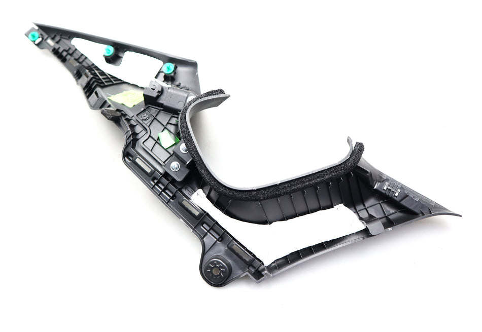 Verkleidung Kofferraum C-Säule rechts 85860-G4600 Hyundai i30 Fastback 2017-