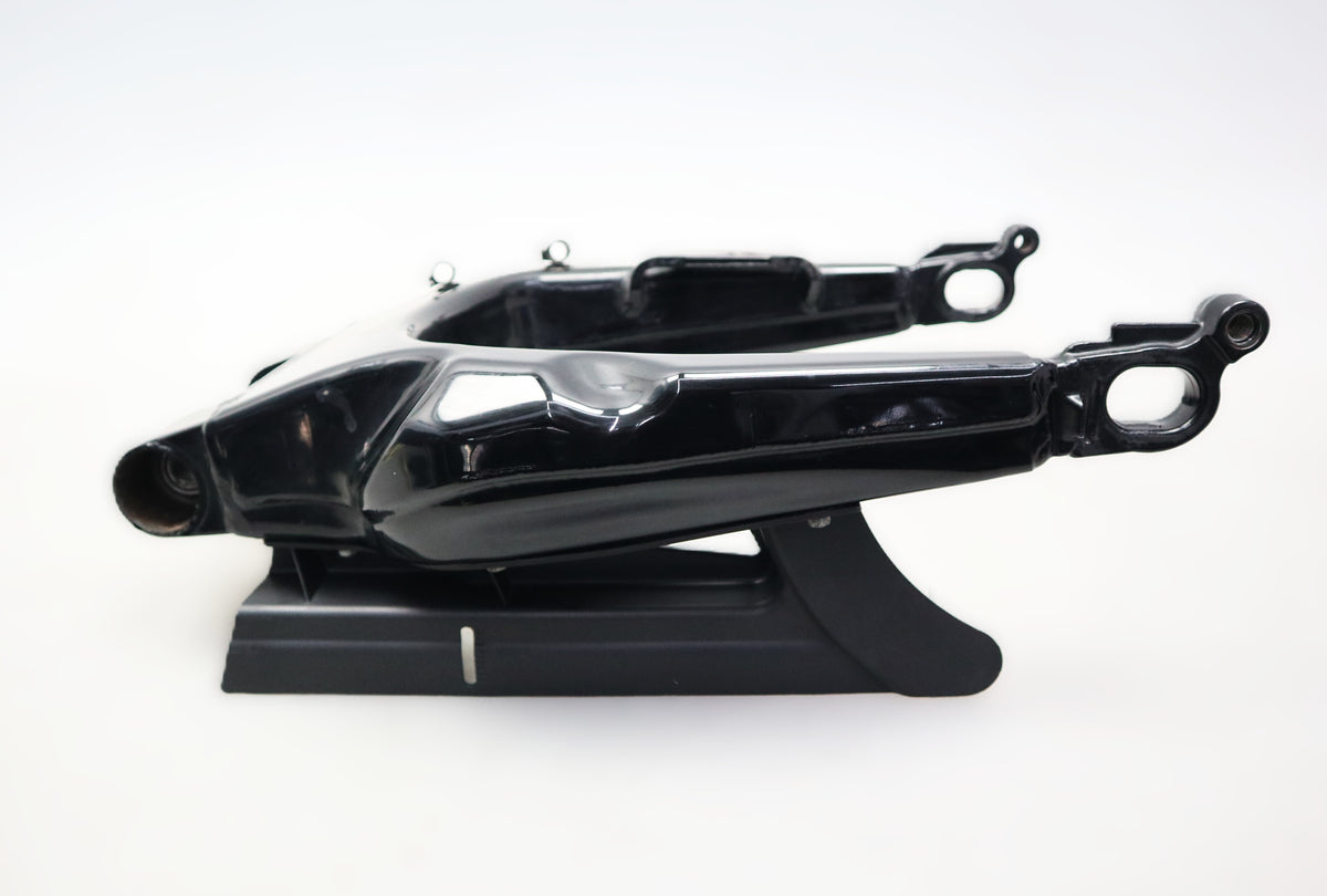 Schwinge 45470-09 Swingarm Harley Touring Road King Street Glide 09-