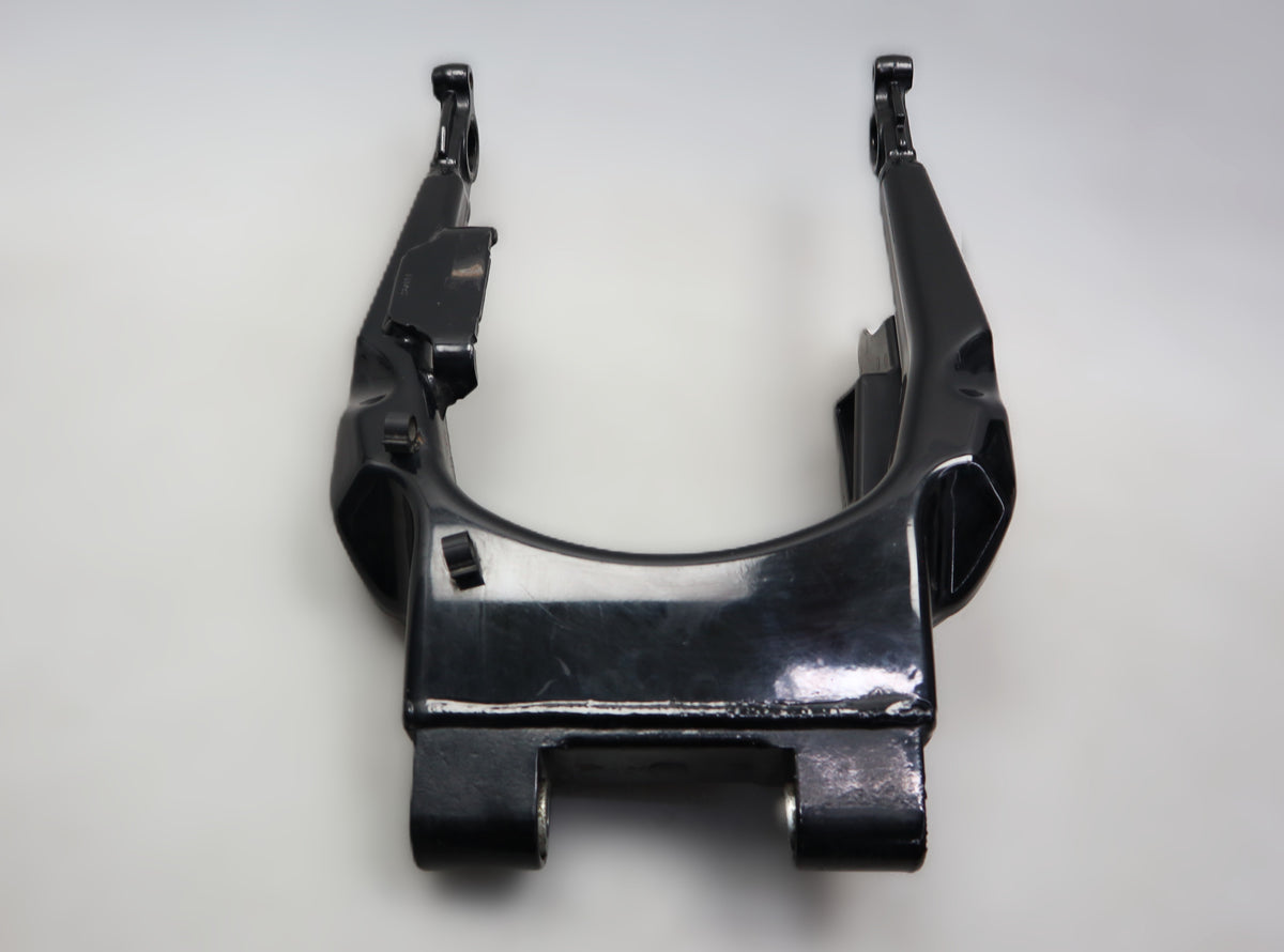 Schwinge 45470-09 Swingarm Harley Touring Road King Street Glide 09-
