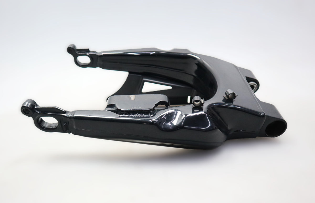 Schwinge 45470-09 Swingarm Harley Touring Road King Street Glide 09-