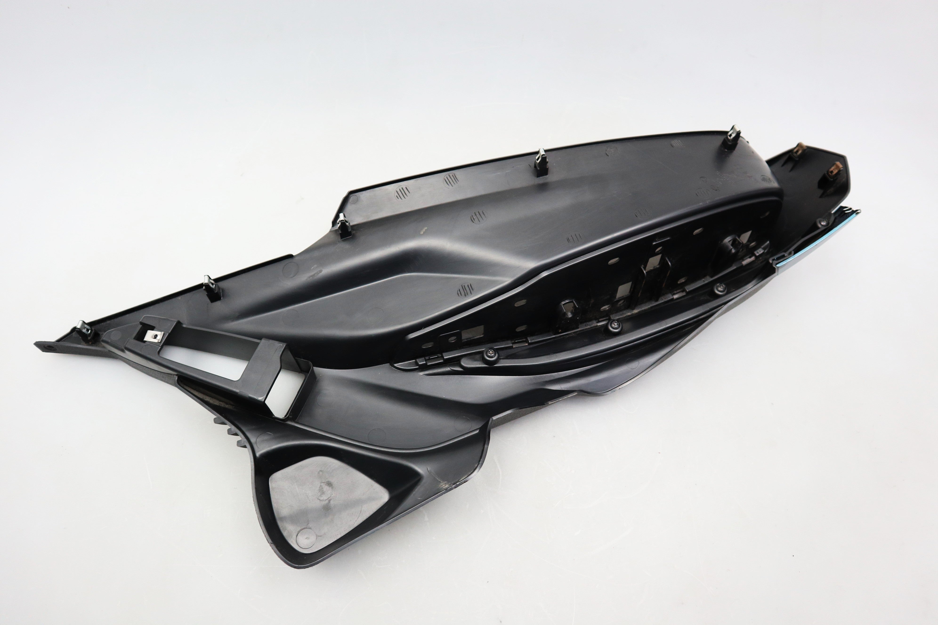 Seitenverkleidung Verkleidung links 1B0123130000C Cover Piaggio Beverly 400 HPE 2021-