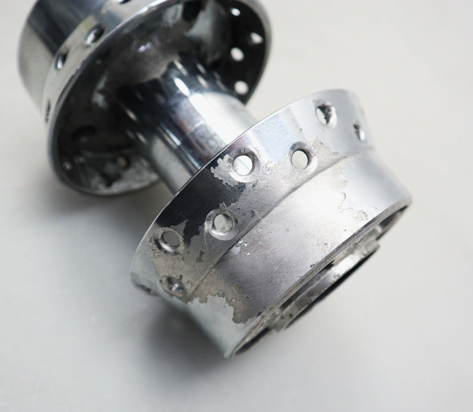 Radnabe Nabe vorne Speichenrad Rad Wheel Harley Davidson Touring Road King 2014