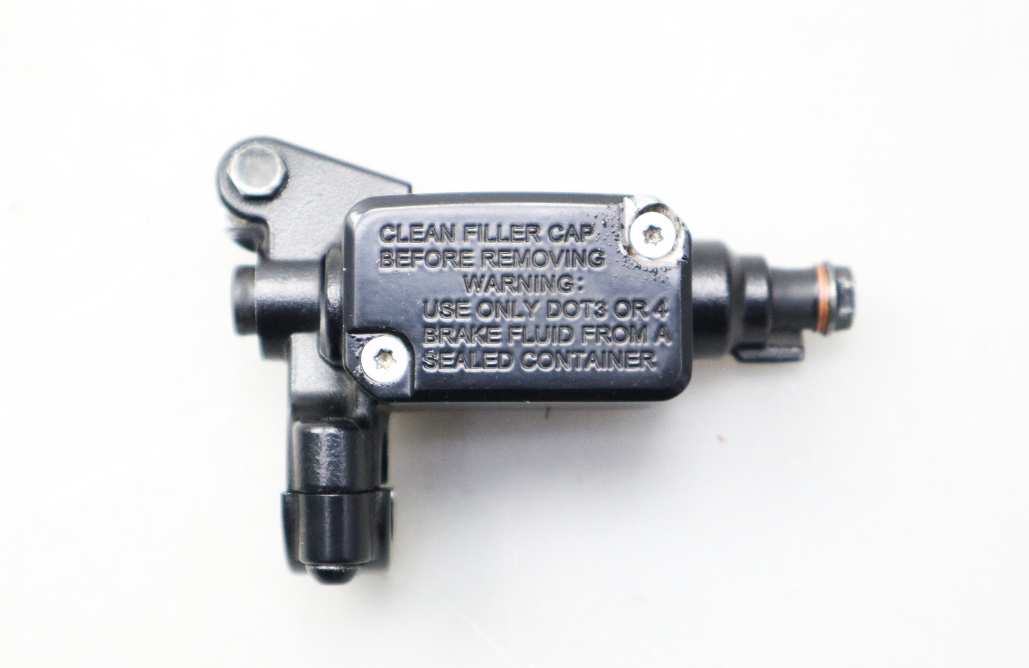 Bremspumpe links Bremszylinder CM305502 Brake Cylinder Piaggio Beverly 400 HPE 21-