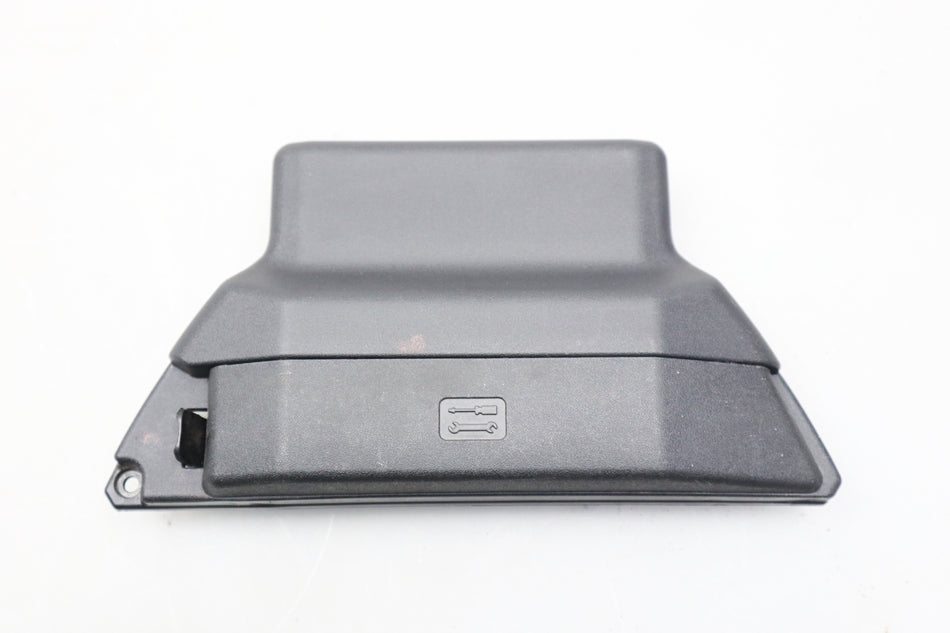 Batterieabdeckung Abdeckung Werkzeugkasten 1B007738 Piaggio Beverly 400 HPE 2021-