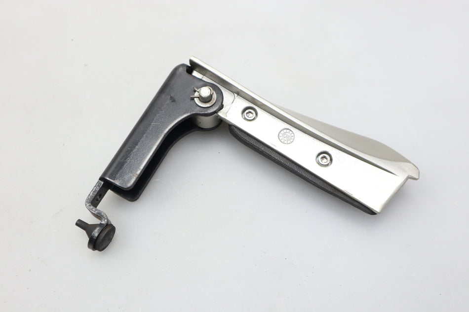 Sozius Fußraste links 1B007006000G07 foot peg Piaggio Beverly 400 HPE 2021-