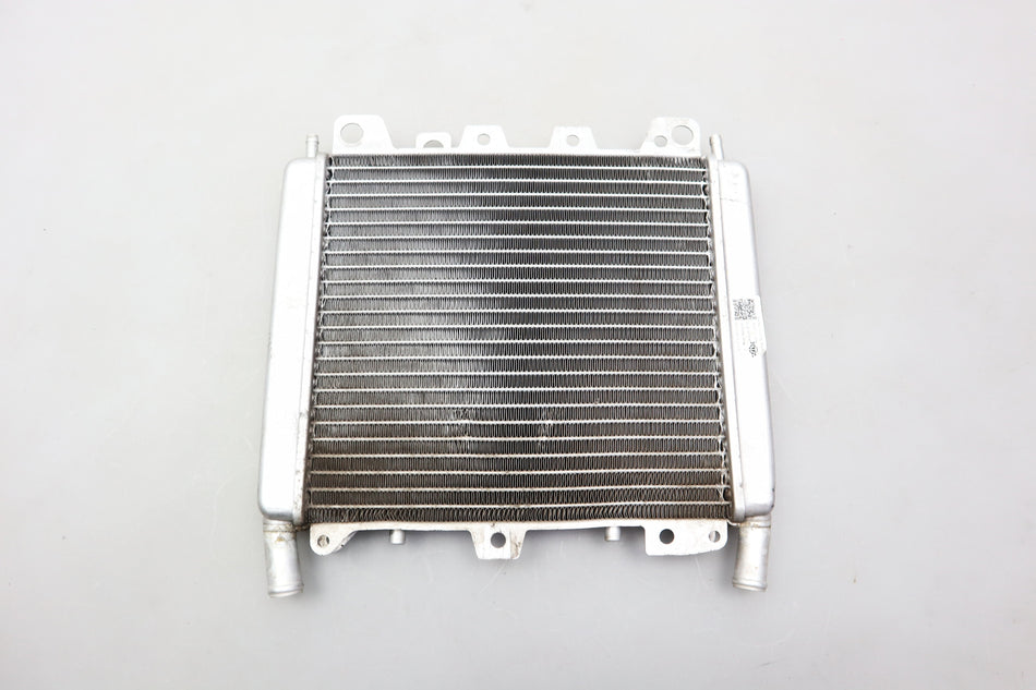 Wasserkühler Kühler 656528 Radiator Piaggio Beverly 400 HPE 2021-