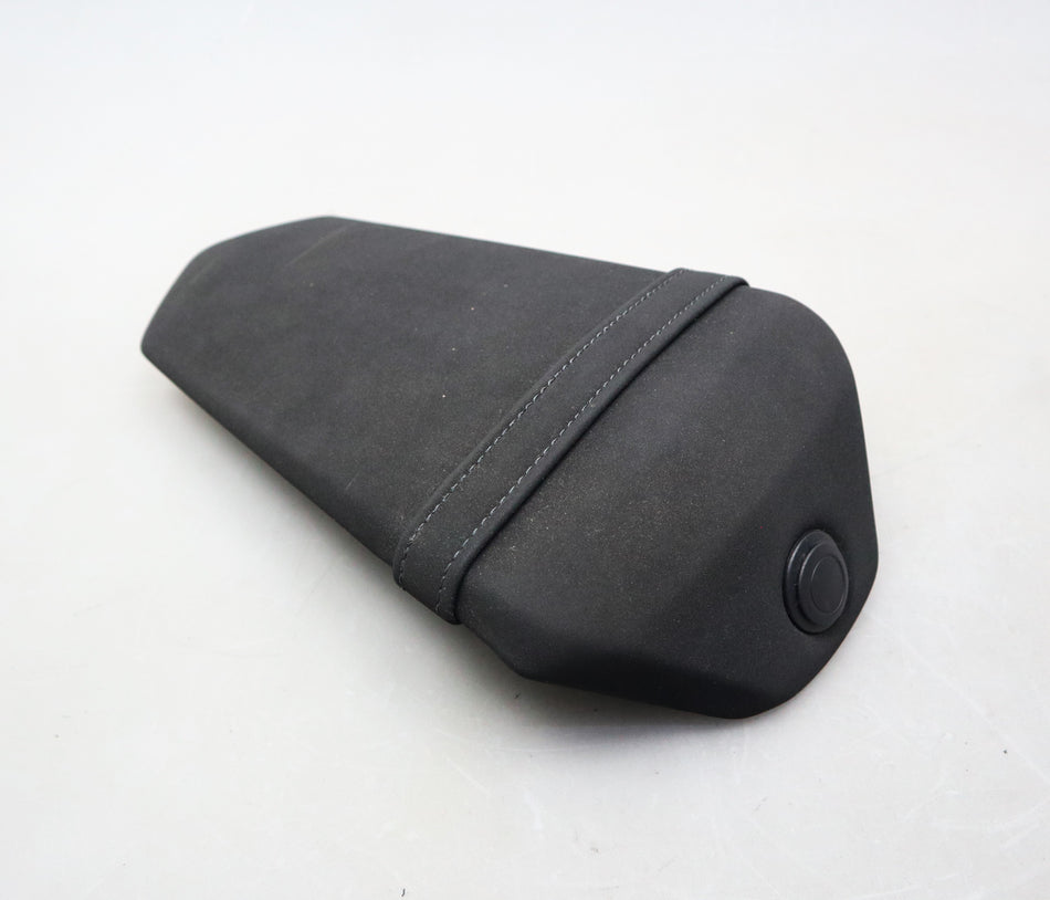 Sozius Sitz Seat 5D7-F4750-10 Yamaha YZF-R 125 RE06 RE11 RE29 / MT 125 RE29